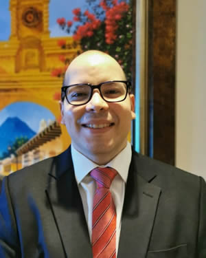 Dr. José Arosemena
